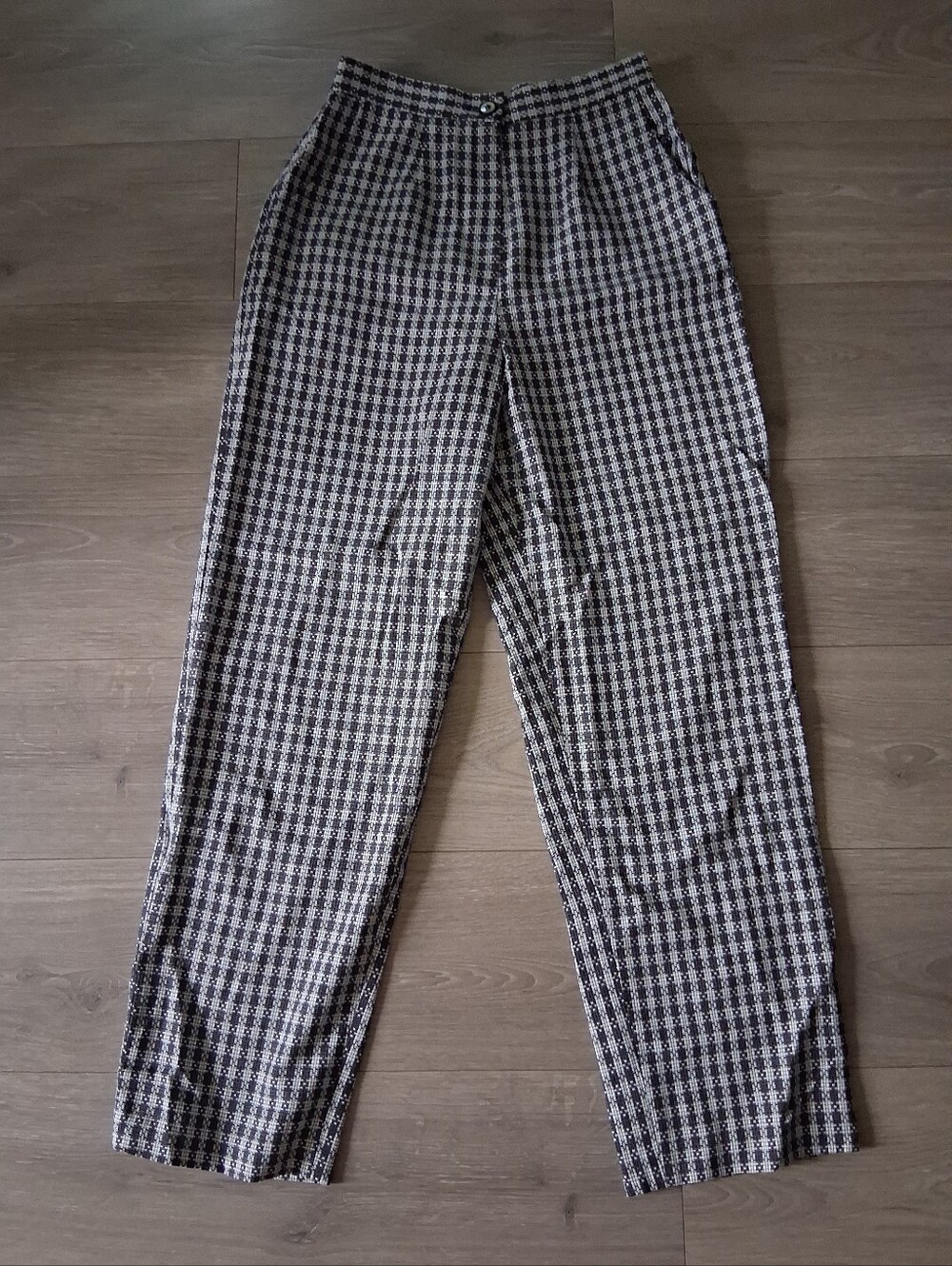 Elizeh By Lily & Taylor Black/White Houndstooth Straight Leg Trousers